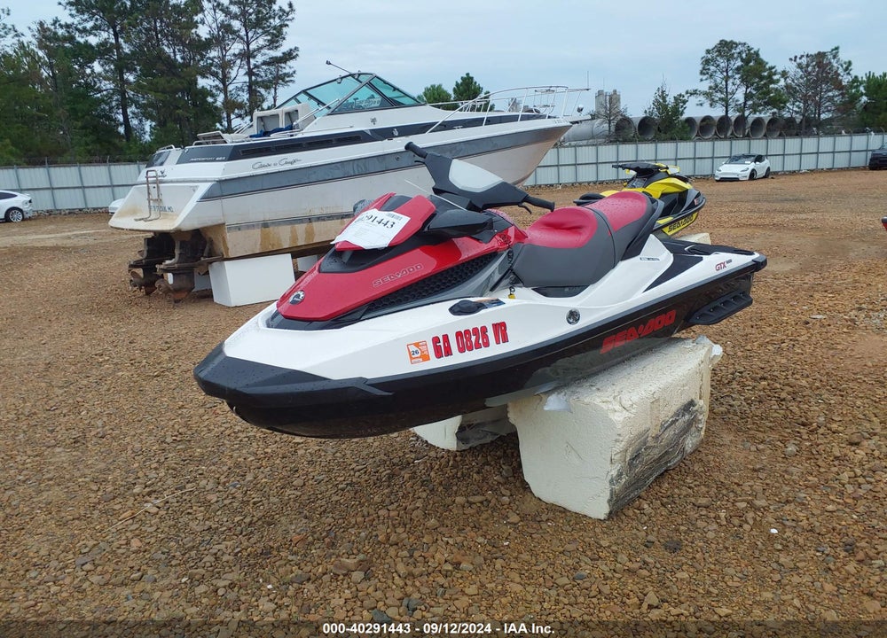 2010 SEADOO GTX 155 VIN: YDV15577D010
