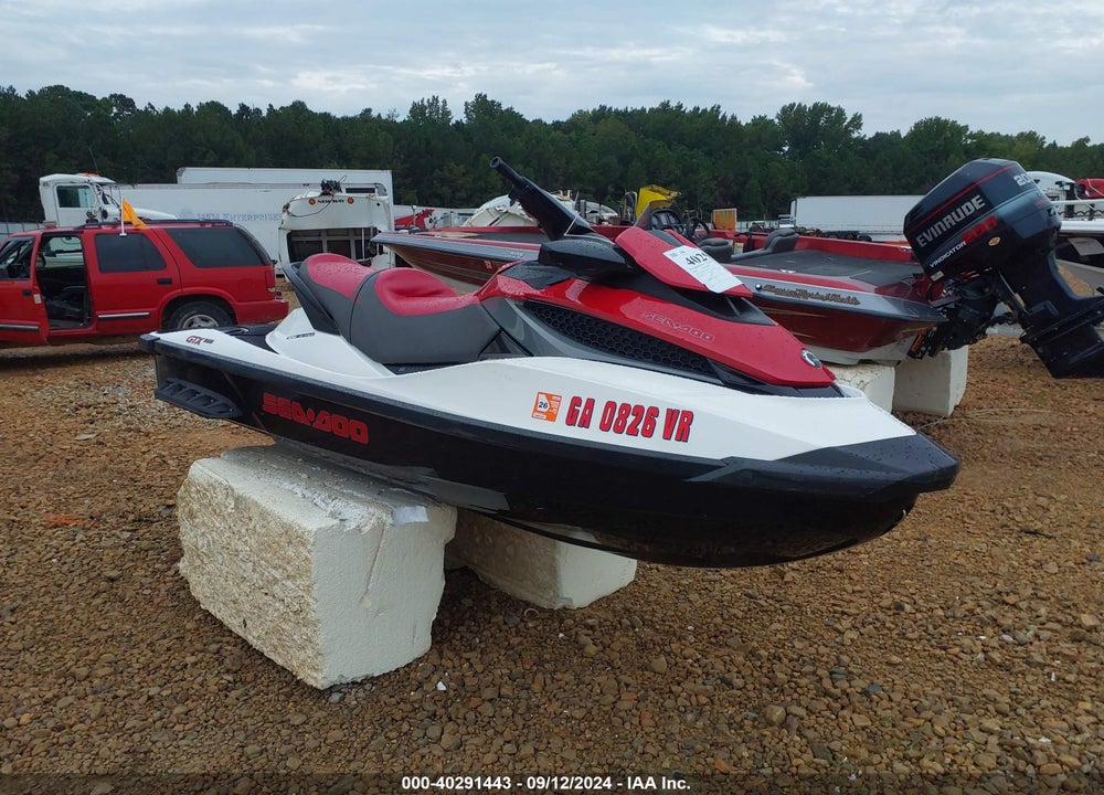 2010 SEADOO GTX 155 VIN: YDV15577D010