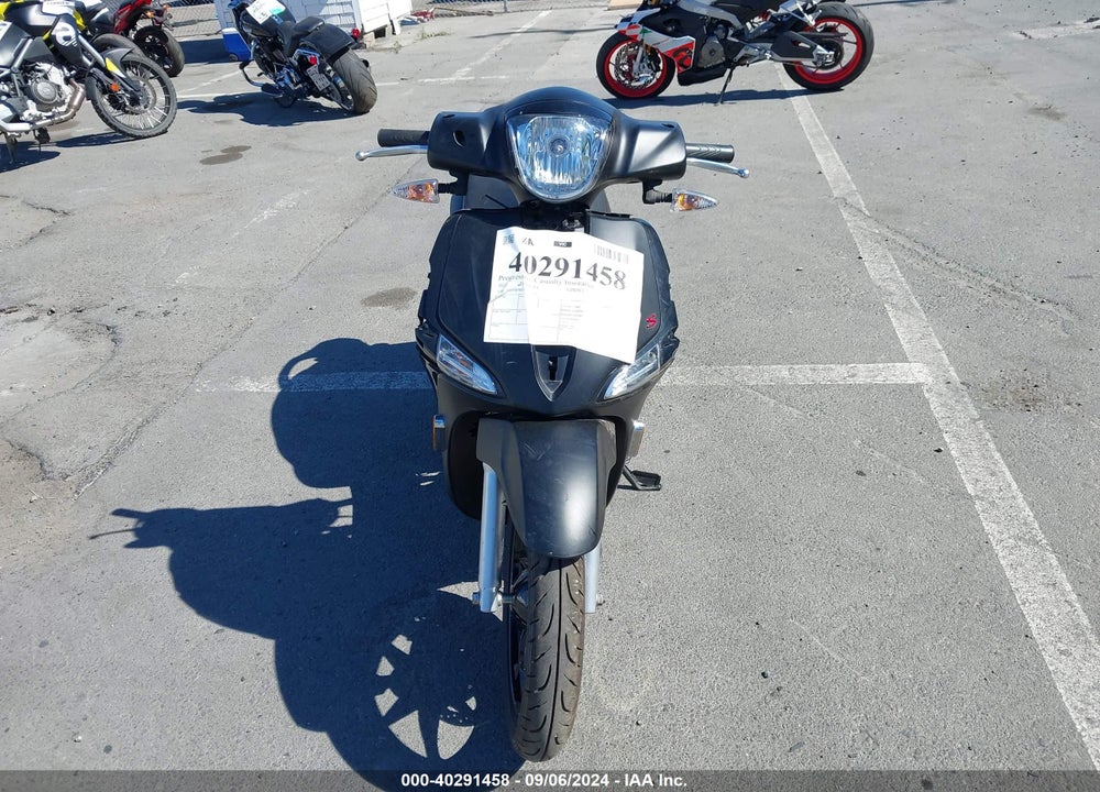 2022 PIAGGIO LIBERTY 150/150 S/150 BACI PERUGINA VIN: ZAPM898G2N7003317