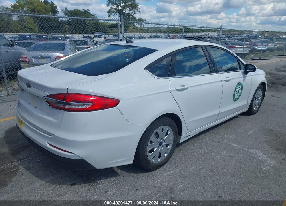 2019 FORD FUSION S VIN: 3FA6P0G79KR278218