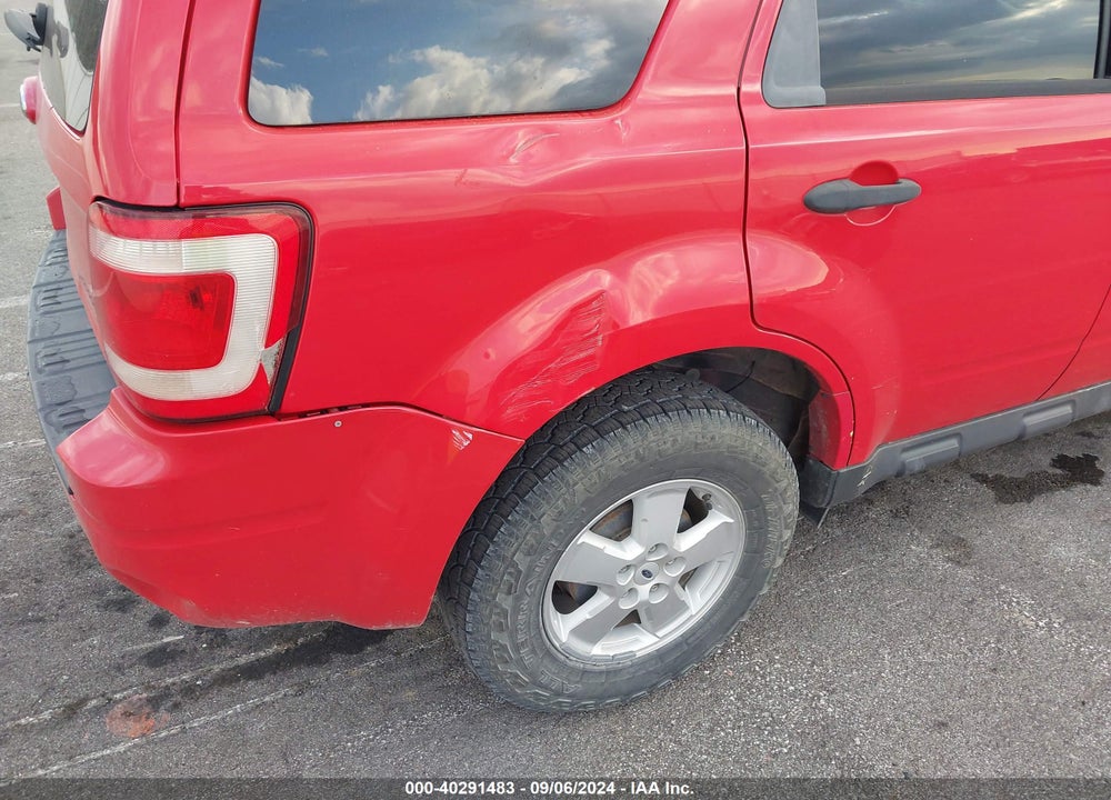 2009 FORD ESCAPE XLT VIN: 1FMCU03G09KA19719