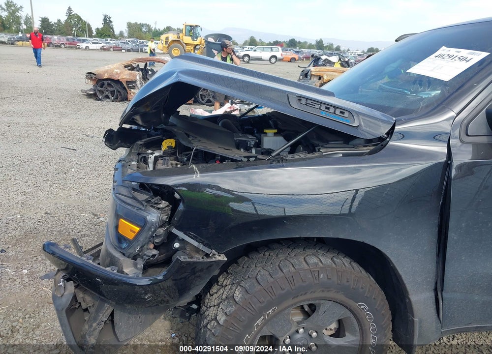 2023 RAM 1500 TRADESMAN 4X4 5'7 BOX VIN: 1C6SRFGT5PN684257