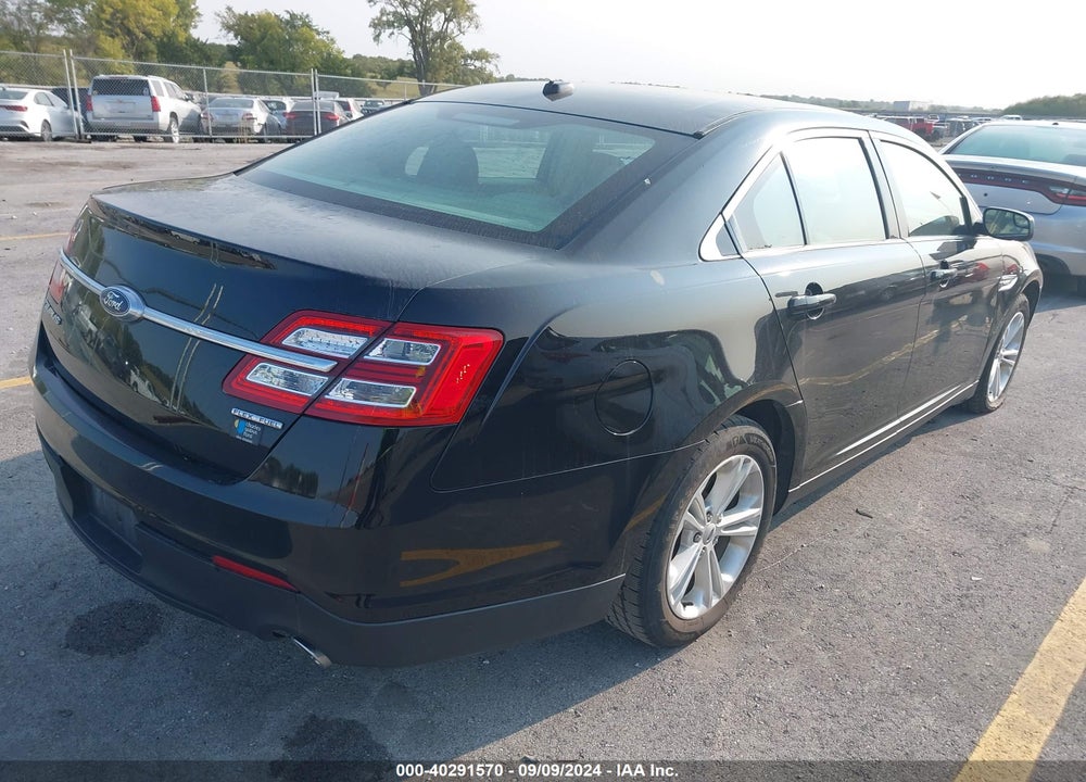 2018 FORD TAURUS SE VIN: 1FAHP2D81JG135142