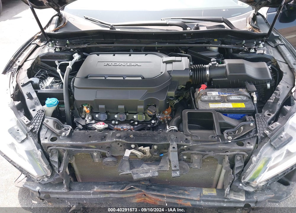 2017 HONDA ACCORD EX-L V6 VIN: 1HGCR3F82HA037141