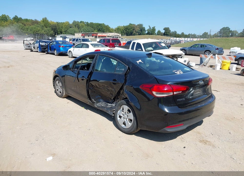 2017 KIA FORTE LX VIN: 3KPFK4A79HE018121