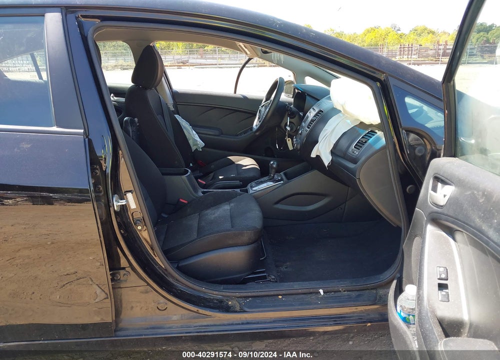 2017 KIA FORTE LX VIN: 3KPFK4A79HE018121
