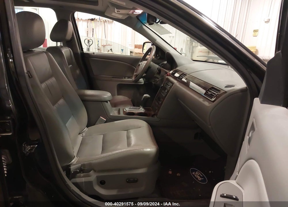 2007 FORD FIVE HUNDRED SEL VIN: 1FAHP24127G117065