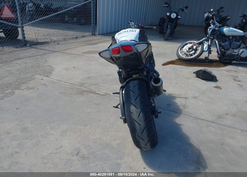 2008 SUZUKI GSX-R600 VIN: JS1GN7EA982104605