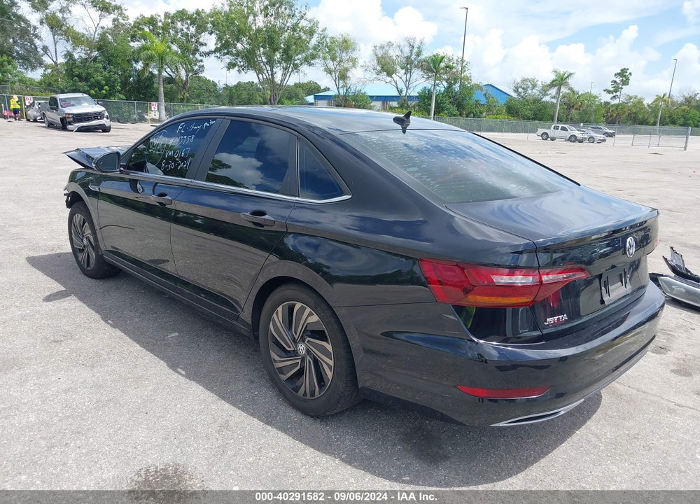 2019 VOLKSWAGEN JETTA 1.4T SEL PREMIUM VIN: 3VWG57BU6KM040167