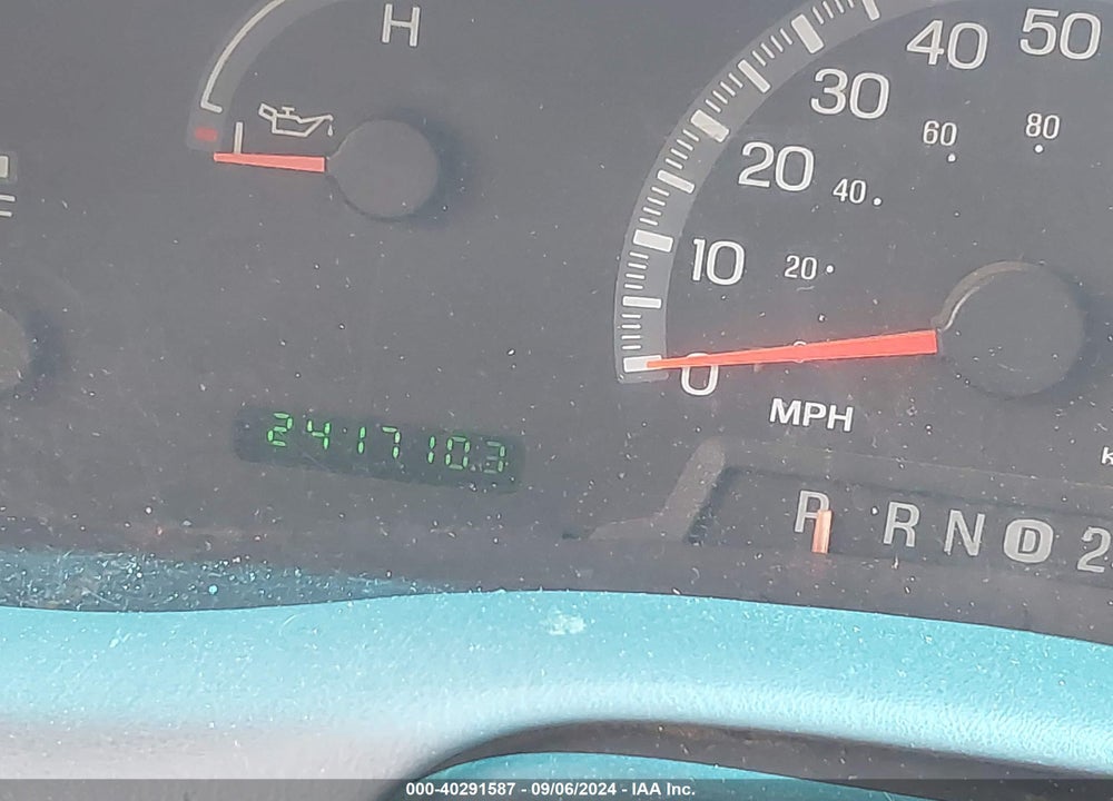 2002 FORD F-150 XL/XLT VIN: 1FTRF17242NB02930
