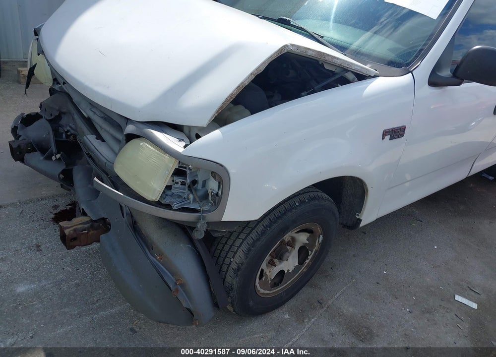 2002 FORD F-150 XL/XLT VIN: 1FTRF17242NB02930
