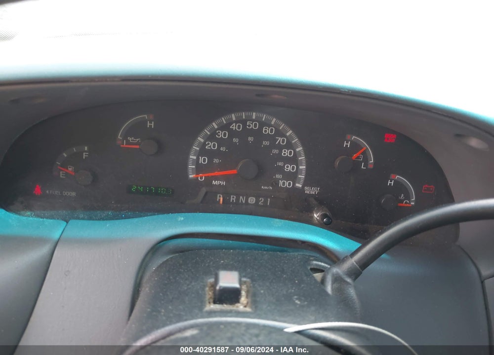 2002 FORD F-150 XL/XLT VIN: 1FTRF17242NB02930