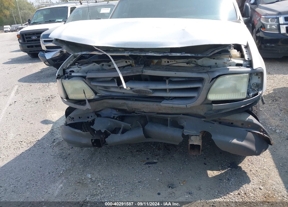 2002 FORD F-150 XL/XLT VIN: 1FTRF17242NB02930