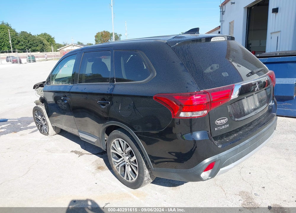 2018 MITSUBISHI OUTLANDER SE VIN: JA4AD3A33JJ001720