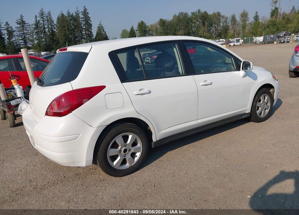 2008 NISSAN VERSA 1.8S/1.8SL VIN: 3N1BC13E98L412562