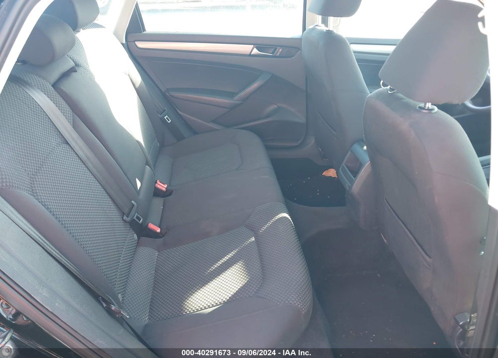 2012 VOLKSWAGEN PASSAT 2.5L S VIN: 1VWAP7A34CC087872