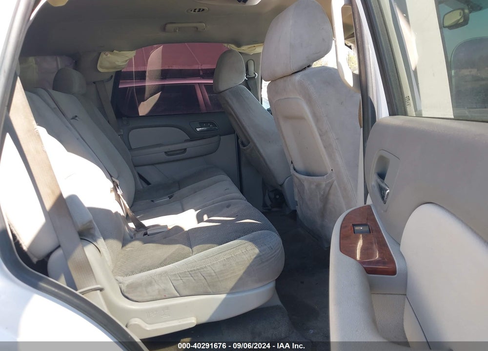 2008 CHEVROLET TAHOE LS VIN: 1GNFC13C88R155133