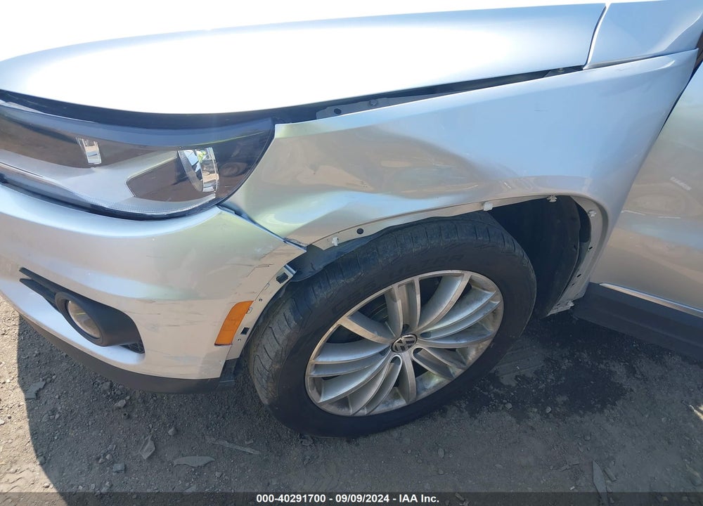 2013 VOLKSWAGEN TIGUAN SE VIN: WVGAV3AX5DW623924