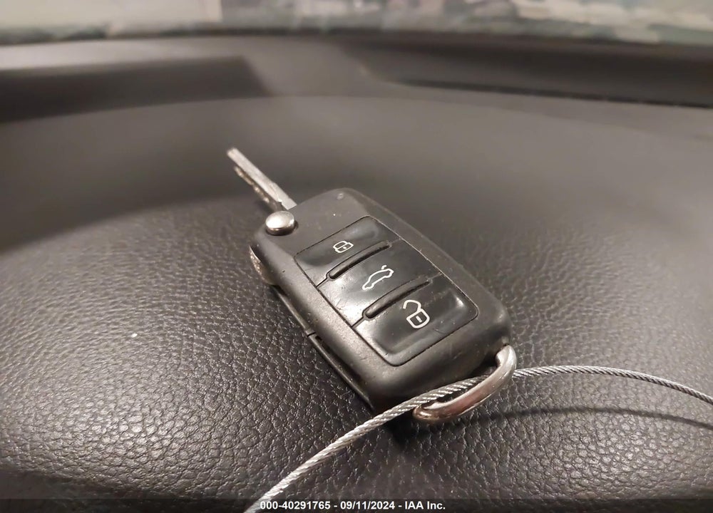2014 VOLKSWAGEN JETTA 2.0L TDI VIN: 3VWLL7AJ3EM434225