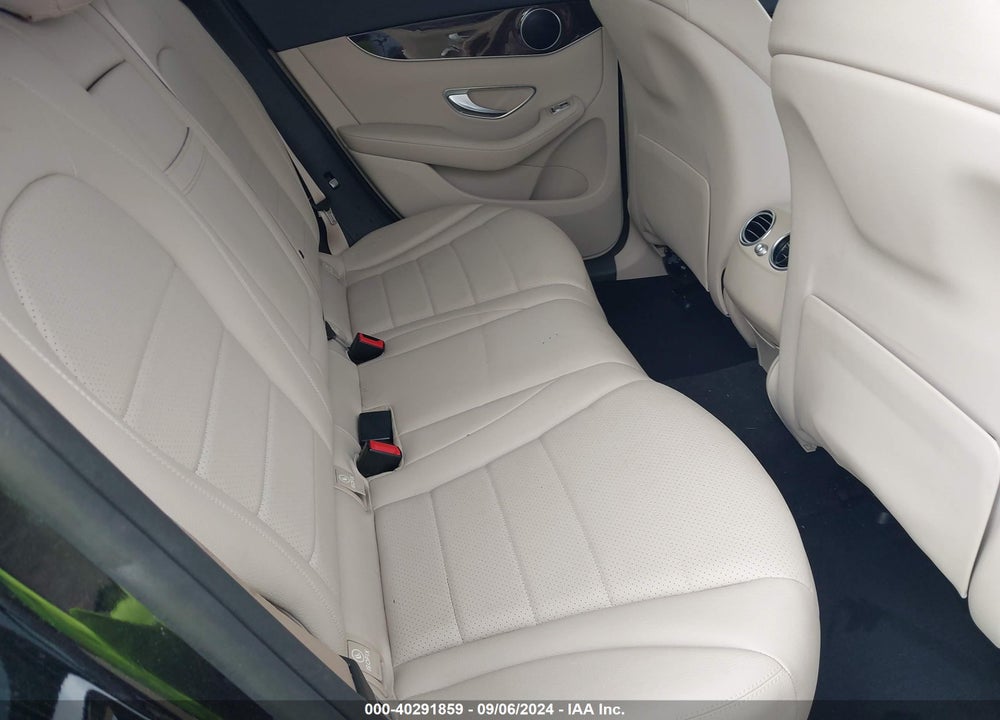 2017 MERCEDES-BENZ GLC 300 VIN: WDC0G4JBXHF124251