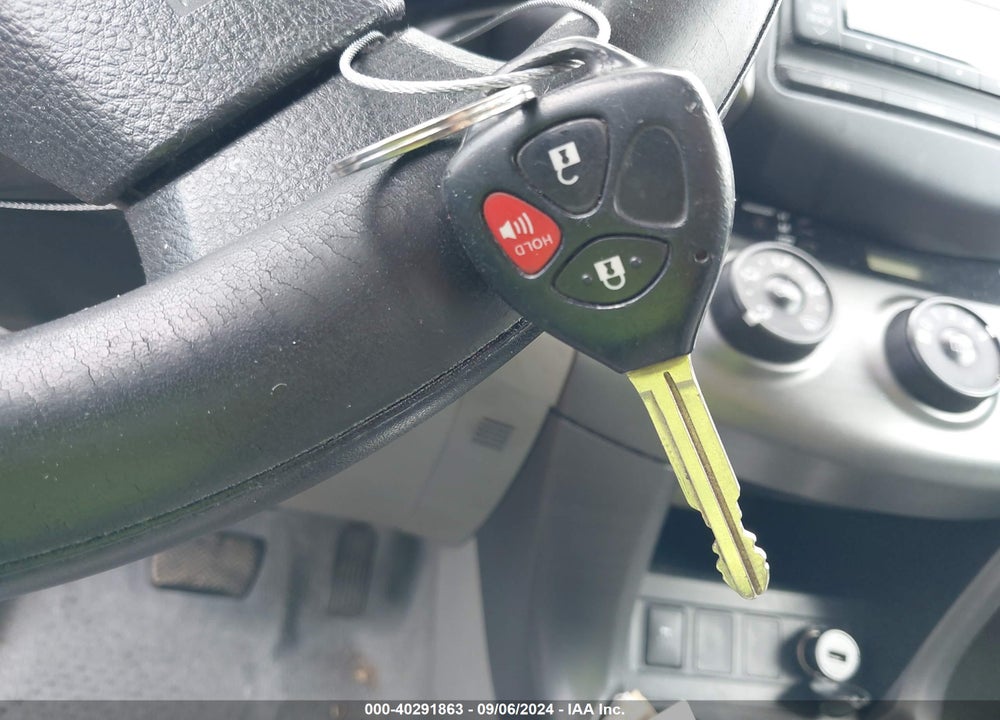 2012 TOYOTA RAV4 VIN: 2T3ZF4DV9CW133312