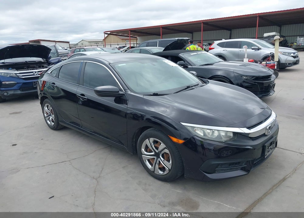2018 HONDA CIVIC LX VIN: 19XFC2F59JE011930