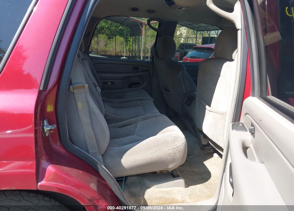 2005 CHEVROLET TAHOE LS VIN: 1GNEK13T55J191077