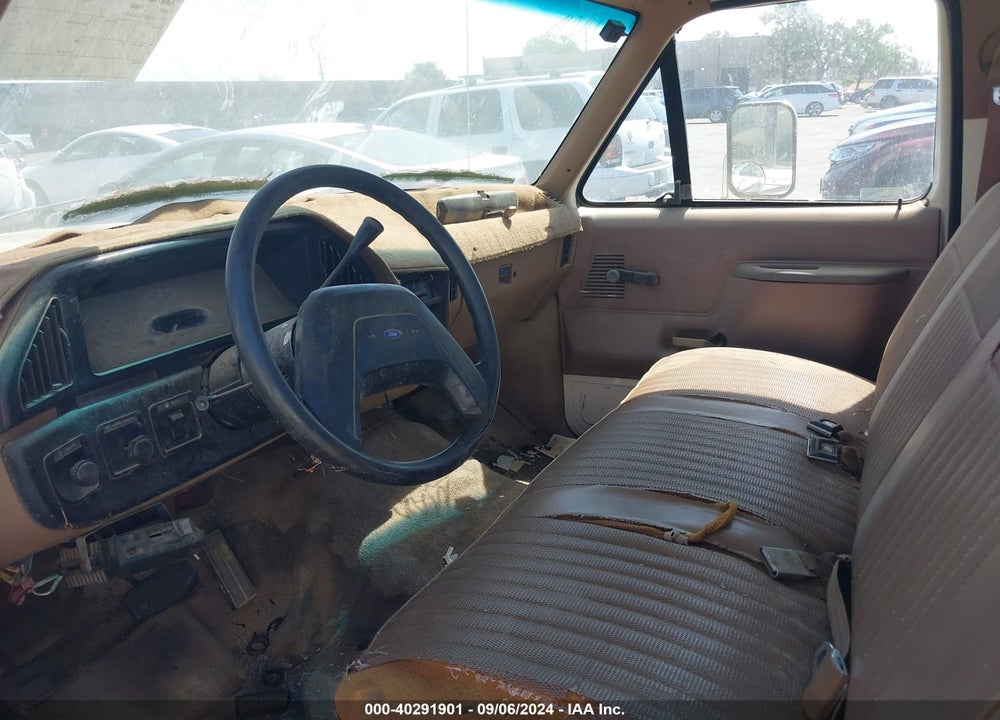 1987 FORD F350 VIN: 2FDKF37L2HCA32151