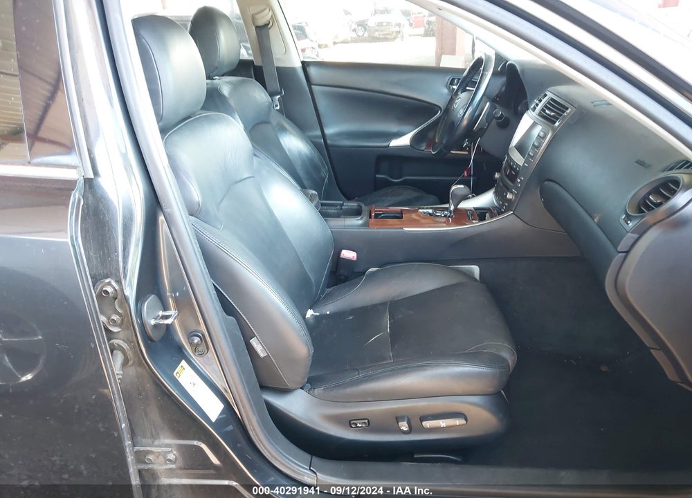 2008 LEXUS IS 250 VIN: JTHBK262885065991