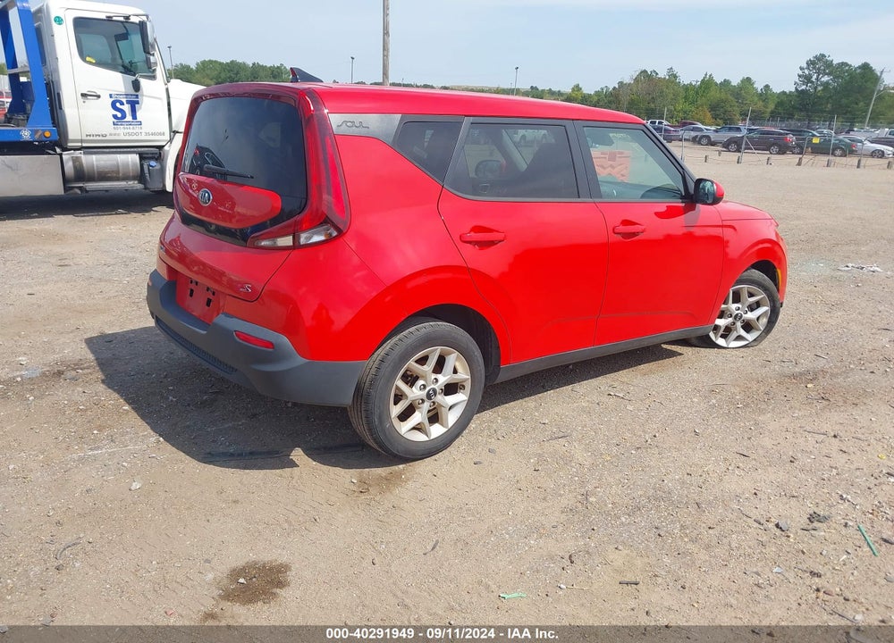 2021 KIA SOUL !/+/S VIN: KNDJ23AU9M7766839