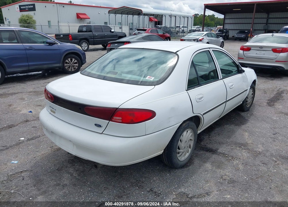 1999 FORD ESCORT LX VIN: 1FAFP10P9XW161064