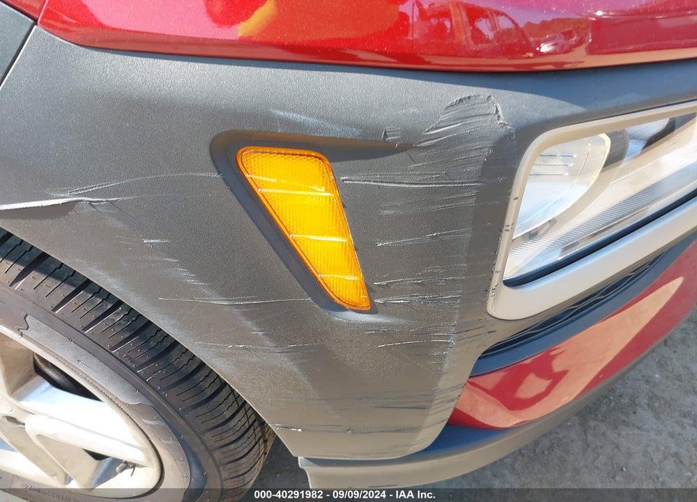 2019 HYUNDAI KONA SE VIN: KM8K12AA5KU321452