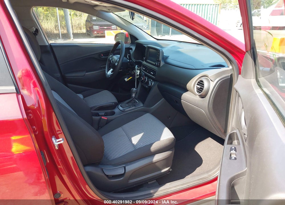 2019 HYUNDAI KONA SE VIN: KM8K12AA5KU321452