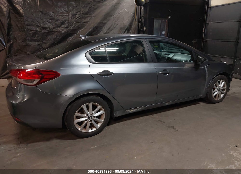 2017 KIA FORTE S VIN: 3KPFL4A77HE126976