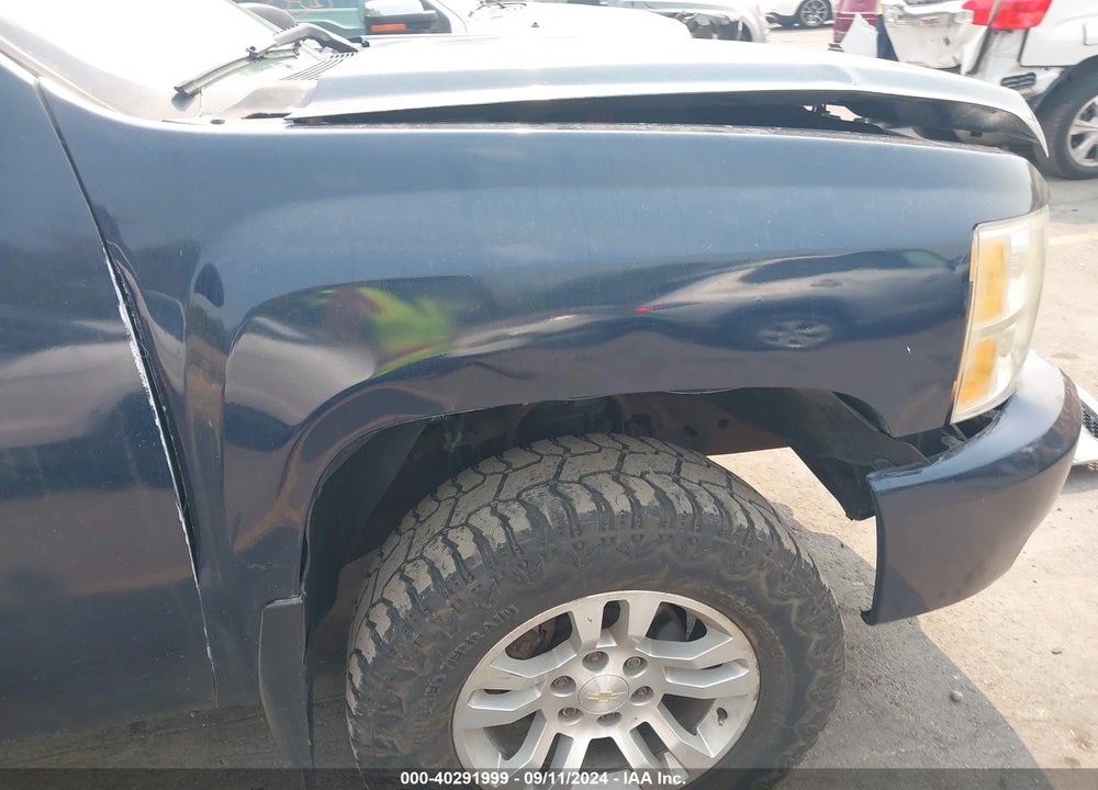 2007 CHEVROLET SILVERADO 1500 LT2 VIN: 2GCEK13M671548104