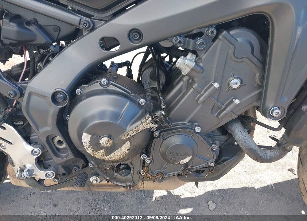 2022 YAMAHA MT09 VIN: JYARN71E4NA002746