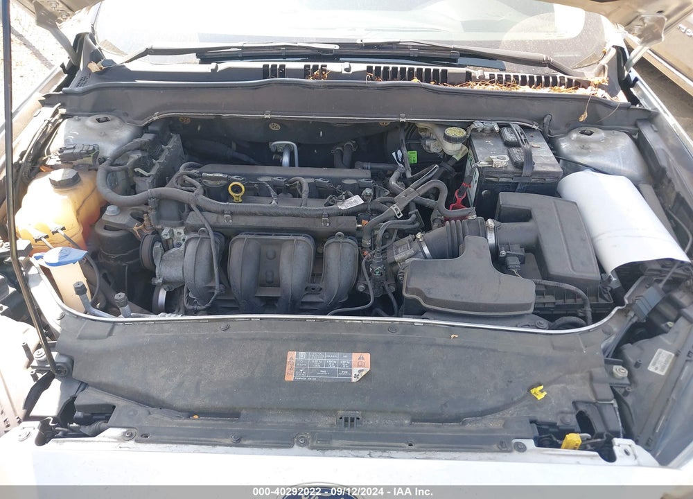 2015 FORD FUSION SE VIN: 3FA6P0H76FR310059