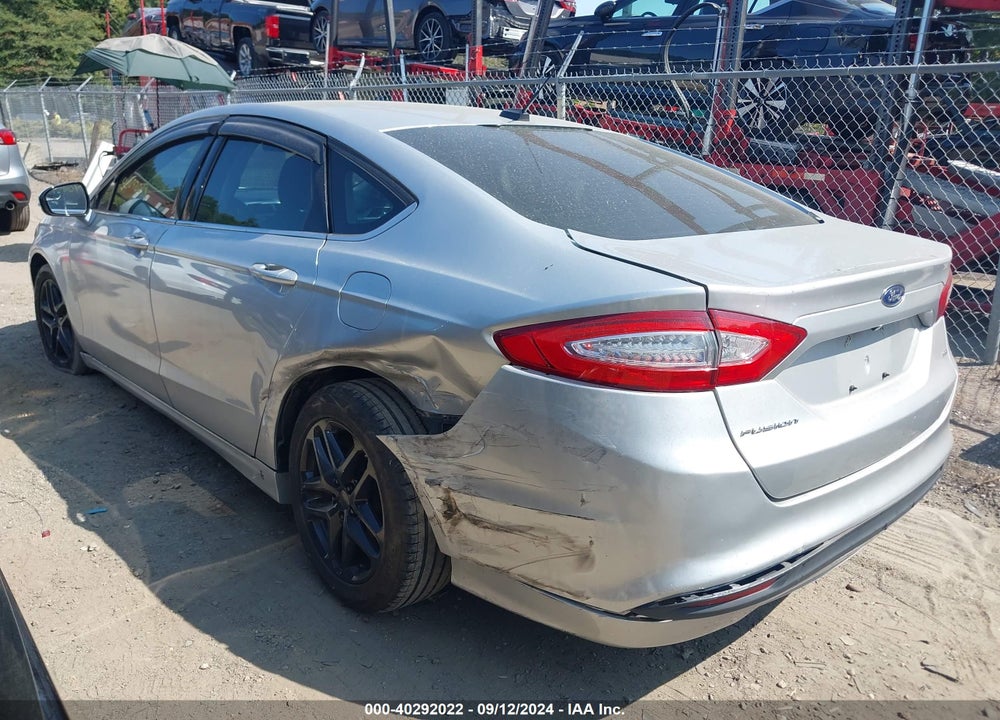2015 FORD FUSION SE VIN: 3FA6P0H76FR310059