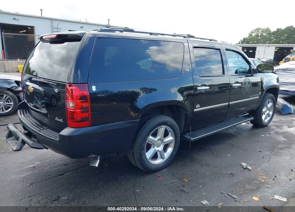 2014 CHEVROLET SUBURBAN 1500 LTZ VIN: 1GNSKKE73ER196918