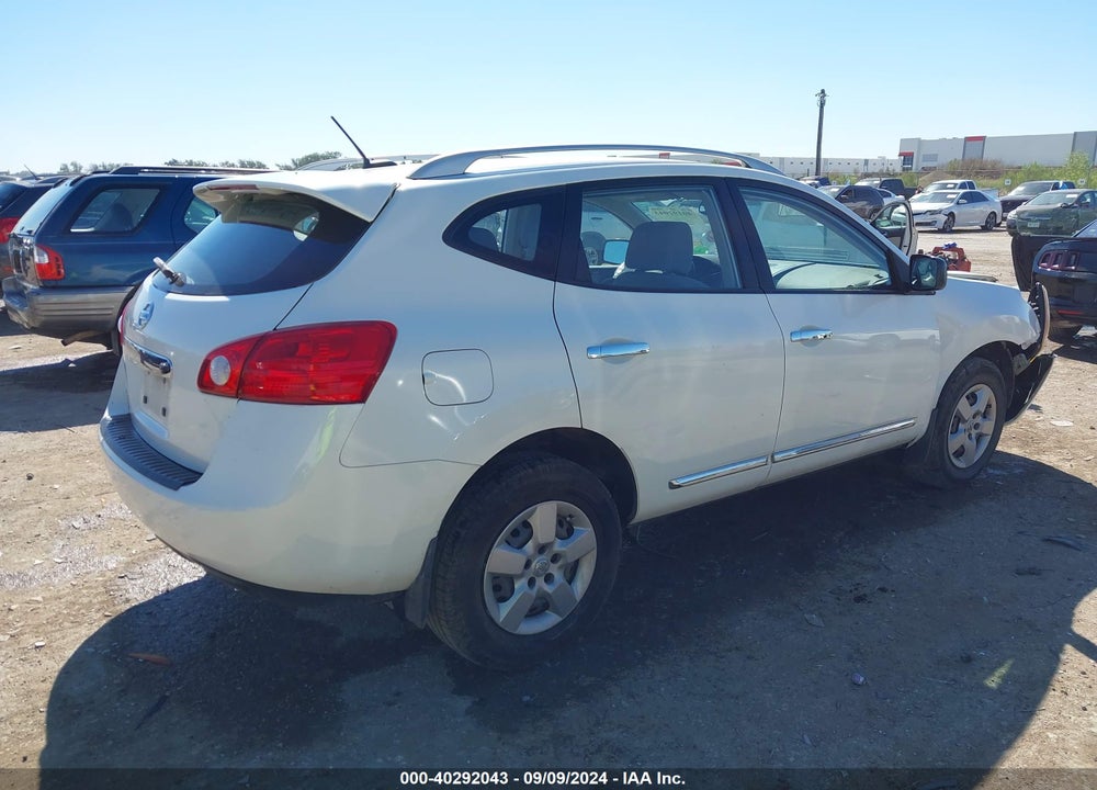 2014 NISSAN ROGUE SELECT S VIN: JN8AS5MT0EW600879