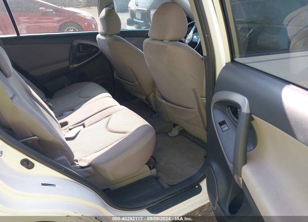 2008 TOYOTA RAV4 VIN: JTMZD33V586061681
