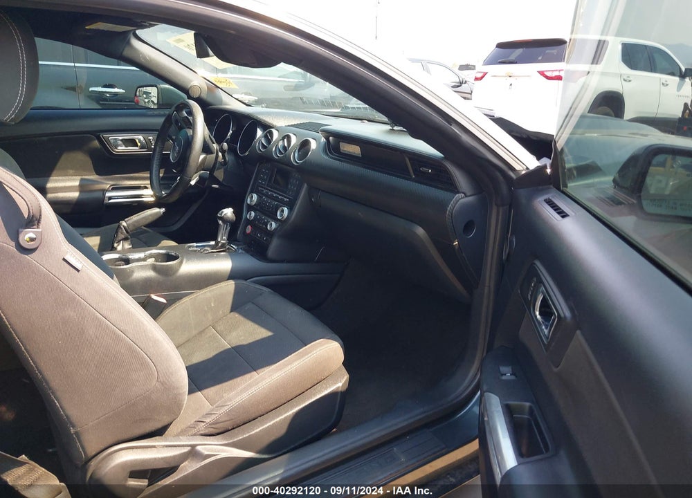 2015 FORD MUSTANG V6 VIN: 1FA6P8AMXF5318053