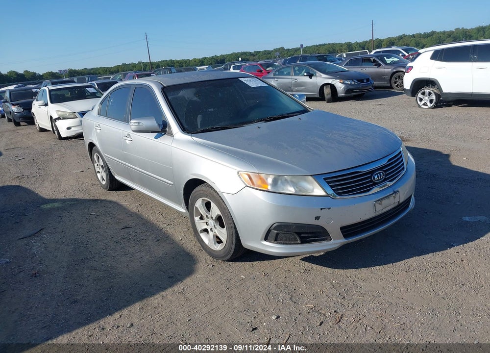2009 KIA OPTIMA LX VIN: KNAGE228195325803