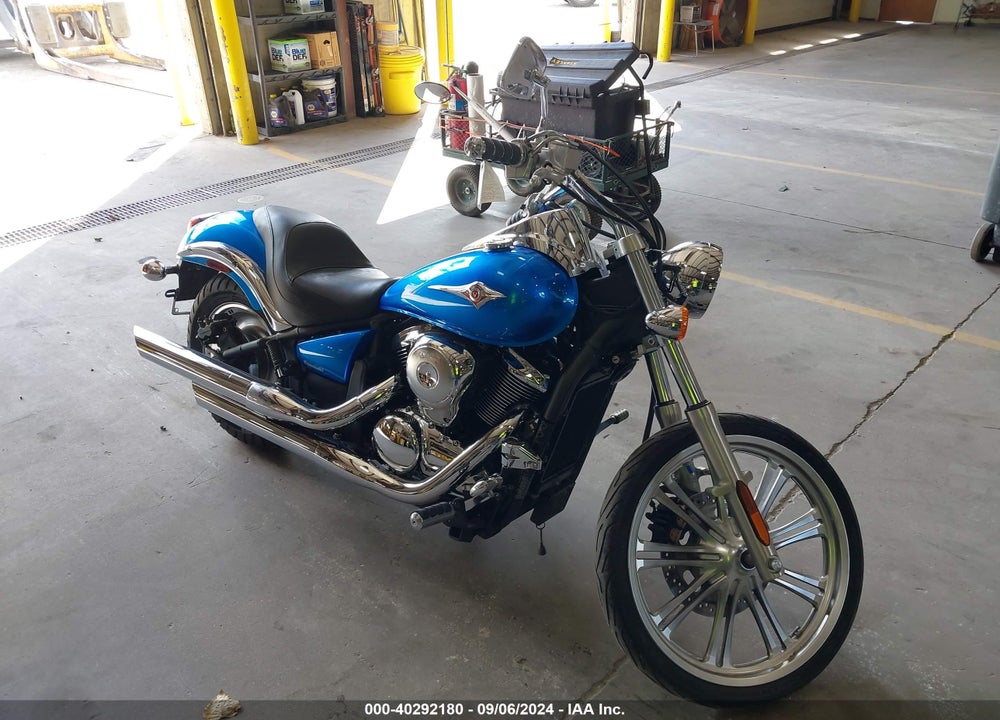 2010 KAWASAKI VN900 C VIN: JKAVN2C13AA038920