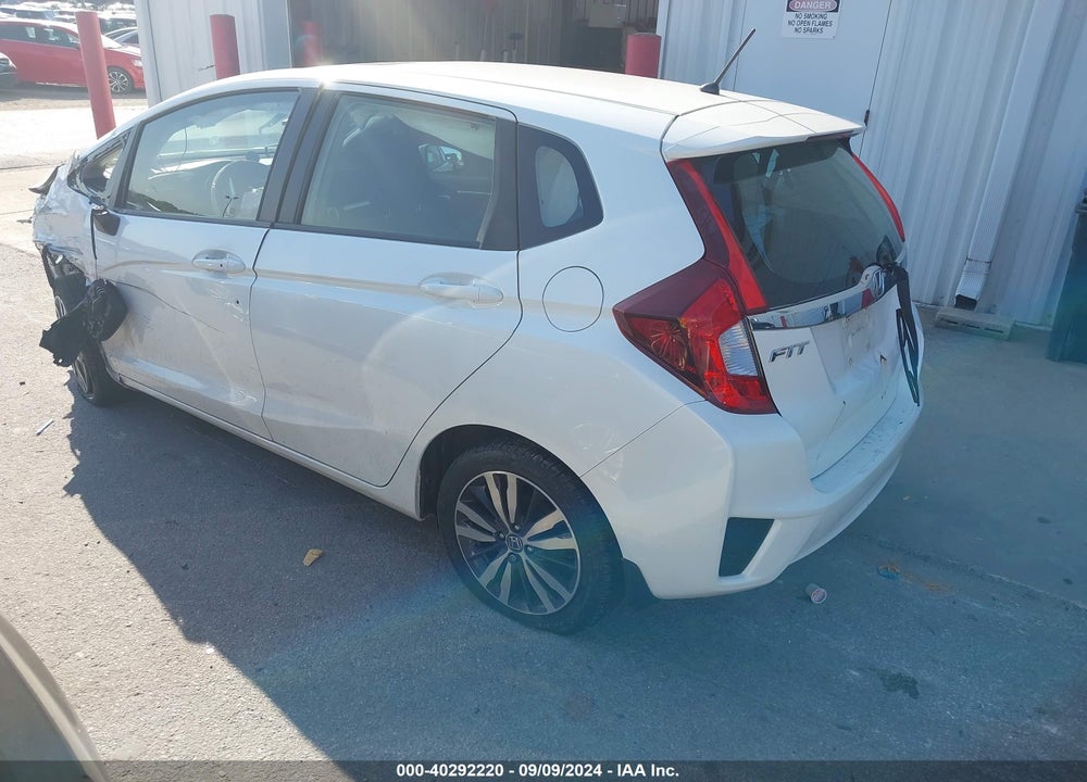 2016 HONDA FIT VIN: JHMGK5H75GS013959