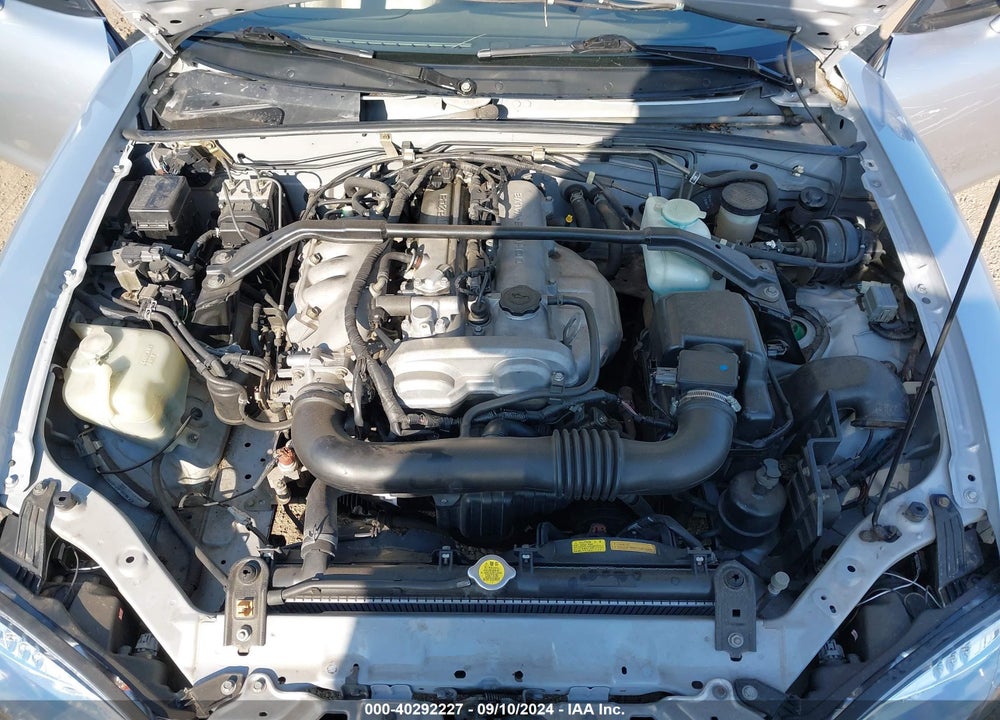 2004 MAZDA MX-5 MIATA LS VIN: JM1NB353840403105