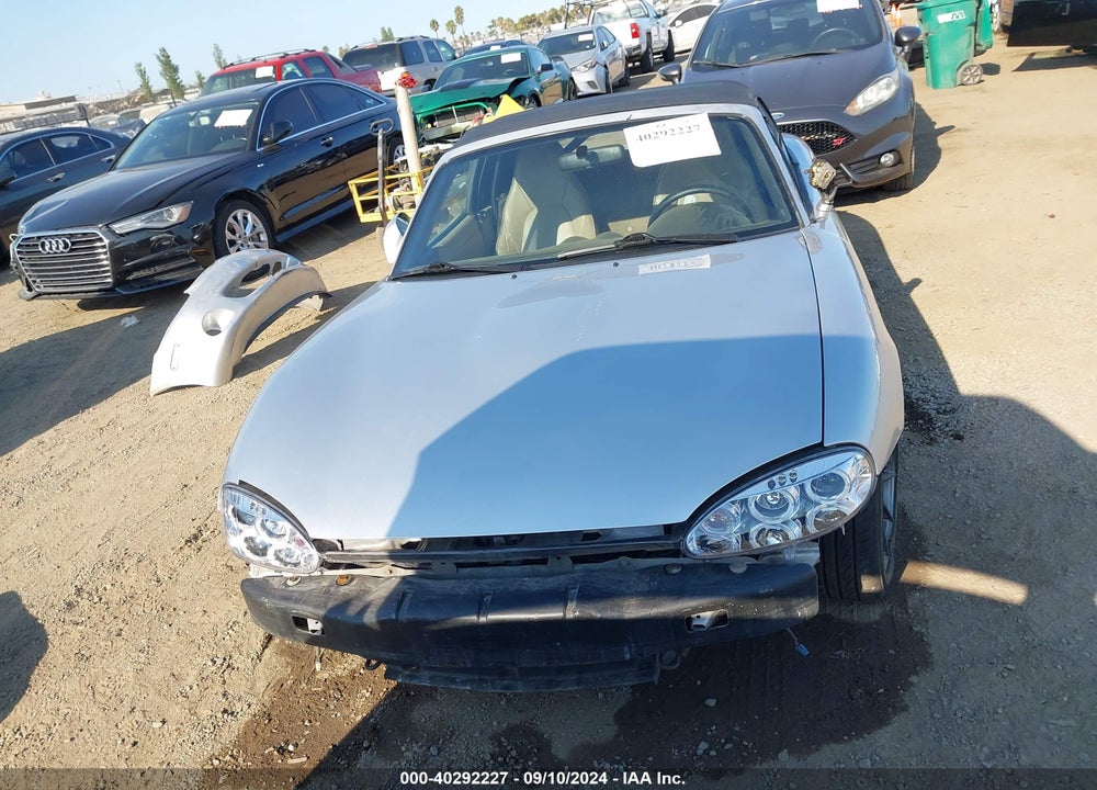 2004 MAZDA MX-5 MIATA LS VIN: JM1NB353840403105
