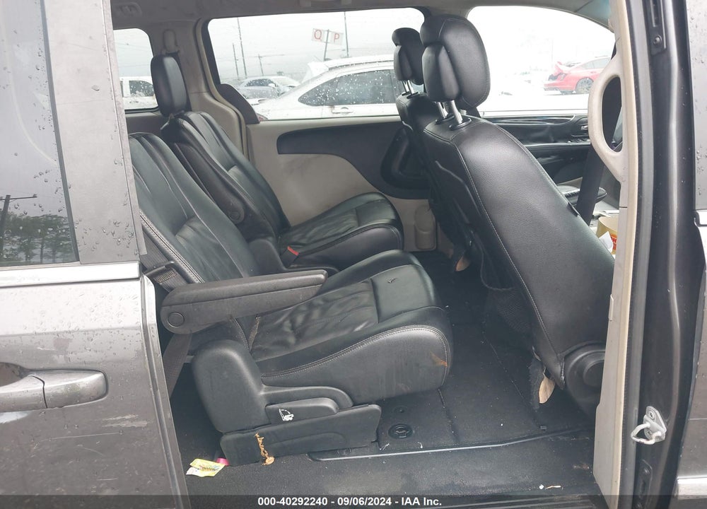2016 CHRYSLER TOWN & COUNTRY TOURING VIN: 2C4RC1BG1GR289985