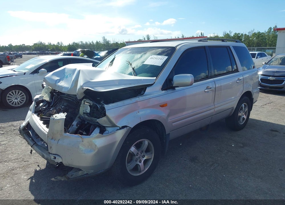 2006 HONDA PILOT EX VIN: 5FNYF28426B050123