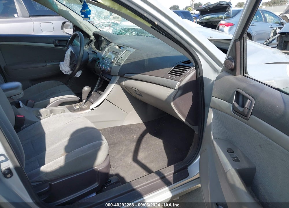 2009 HYUNDAI SONATA GLS VIN: 5NPET46C49H522149